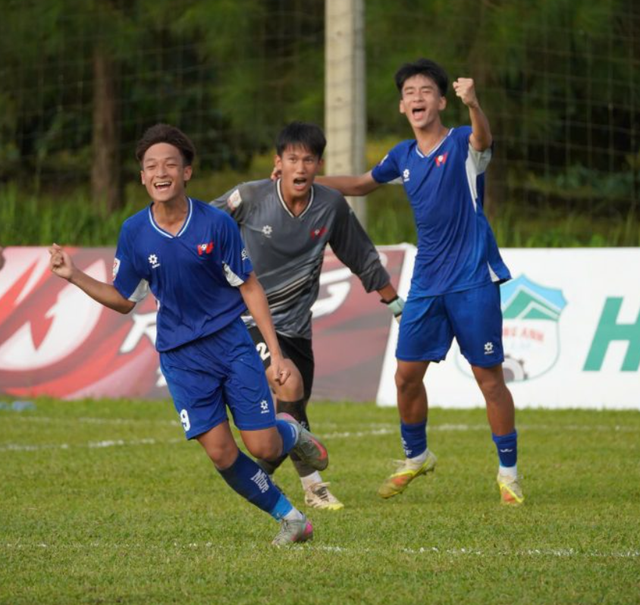 Xác định 2 cặp bán kết giải U.17 quốc gia 2026: Bất ngờ thú vị- Ảnh 2.