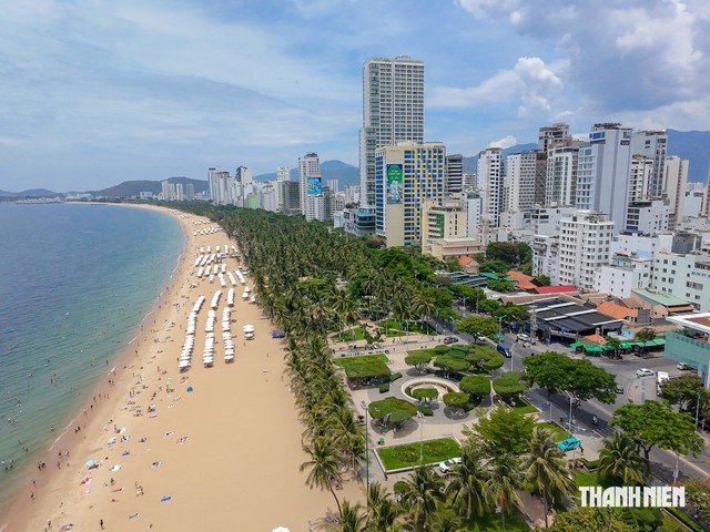 Nha Trang đánh thức không gian điêu khắc công cộng ven biển sau 20 năm - Ảnh 1.