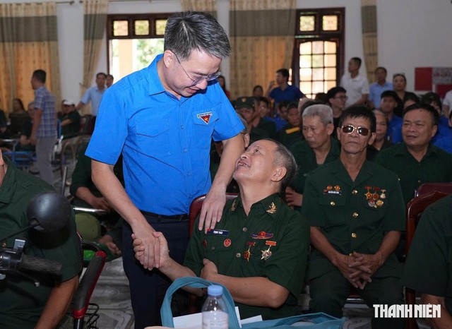 Thanh niên tiếp nối tri ân người có công- Ảnh 2.