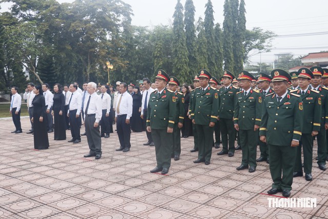Đại tướng Phan Văn Giang dự lễ tìm kiếm, quy tập hài cốt liệt sĩ tại xã Minh Đức- Ảnh 15.