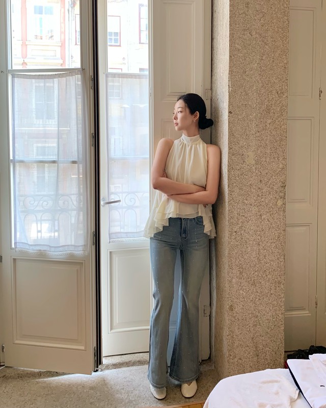 Từ truyền thống đến hiện đại, sức hút bất diệt của trang phục cổ yếm- Ảnh 2.