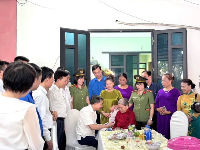 Chăm sóc sức khỏe người có công chu đáo hơn- Ảnh 4.