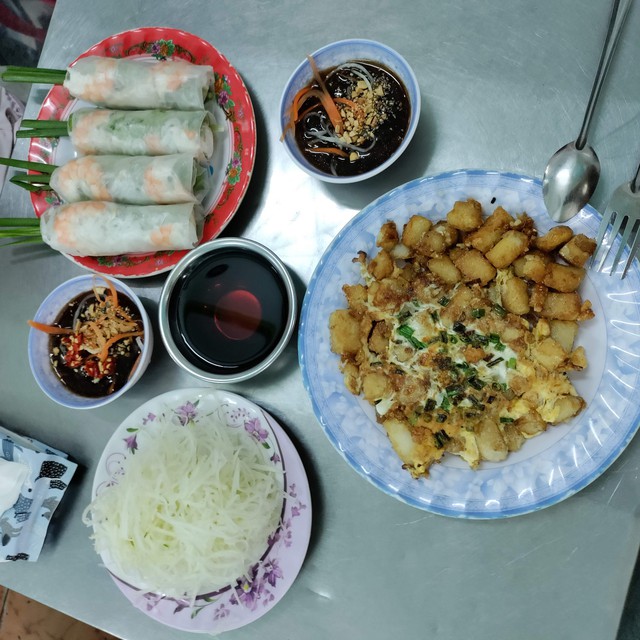 Quán bột chiên lâu đời ở Sài Gòn ngừng bán - Ảnh 4.