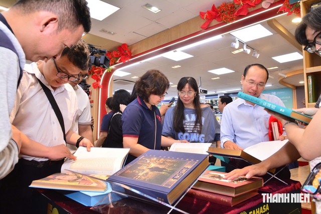 Tiết lộ chuyện hậu trường 'Truyện Kiều', 'Lục Vân Tiên'...lần đầu tiên phiên bản đặc biệt - Ảnh 4.