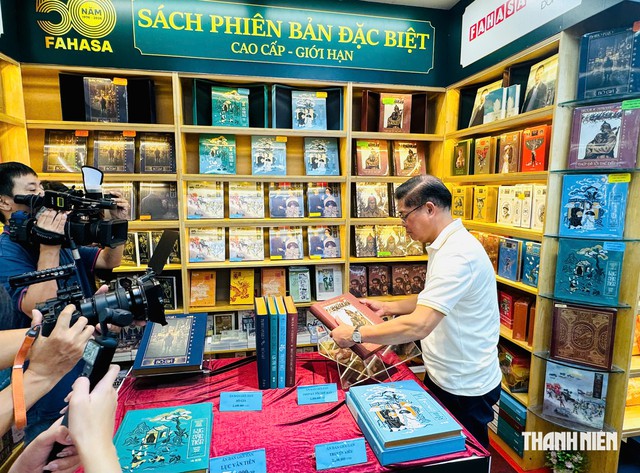Tiết lộ chuyện hậu trường 'Truyện Kiều', 'Lục Vân Tiên'...lần đầu tiên phiên bản đặc biệt - Ảnh 3.