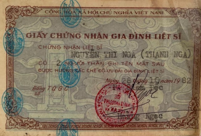 Con trai tiết lộ về giấy chứng nhận liệt sĩ của cố nghệ sĩ Thanh Nga- Ảnh 1.