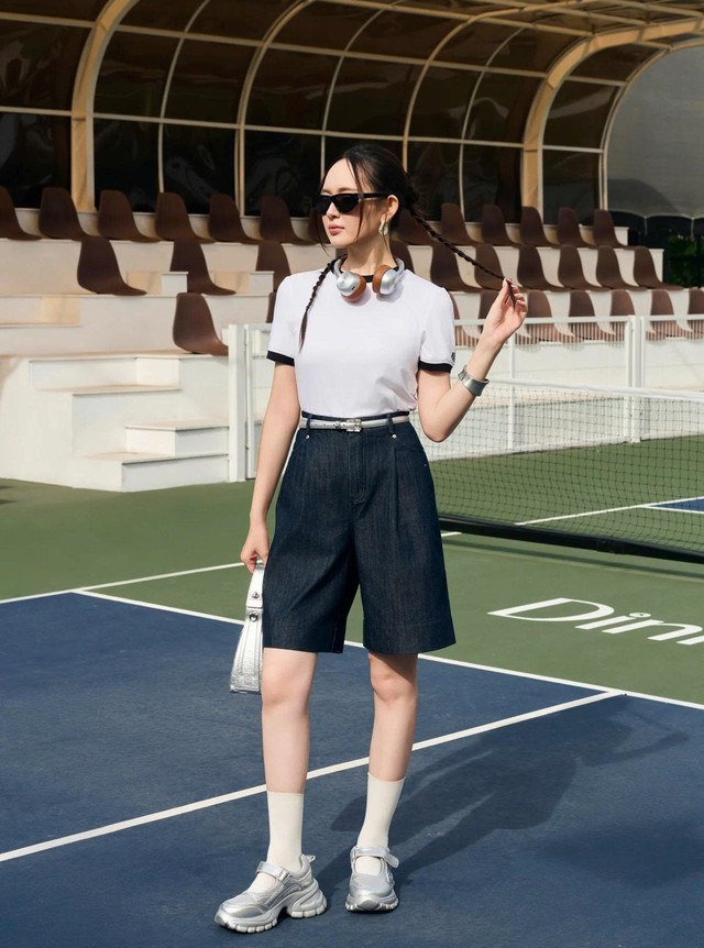 T-shirt đa phong c&aacute;ch cho những ng&agrave;y nắng hạ- Ảnh 1.