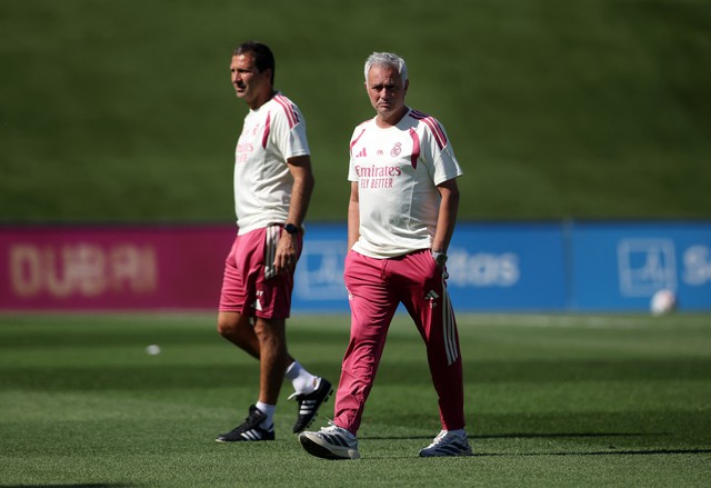 HLV Mourinho và Real Madrid khiến hai nhà báo đưa tin chuyển nhượng khẩu chiến dữ dội- Ảnh 2.
