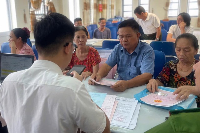 &lsquo;G&otilde; cửa từng nh&agrave;&rsquo; l&agrave;m sạch dữ liệu đất đai ở H&agrave; Nội - Ảnh 2.