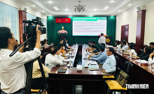 Đường s&aacute;ch TP.HCM mạnh về hoạt động sự kiện, xuất bản phẩm đang gặp kh&oacute; - Ảnh 4.