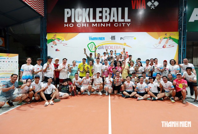 Gi&uacute;p trẻ mồ c&ocirc;i qua giải pickleball &lsquo;C&ugrave;ng con đi tiếp cuộc đời&rsquo;- Ảnh 6.