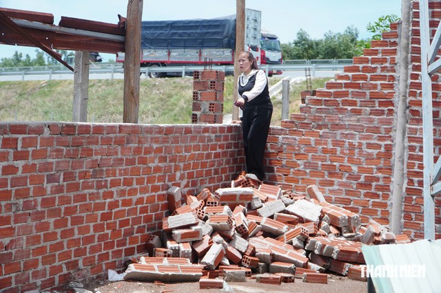 Hàng trăm căn nhà nứt toác do thi công cao tốc Hoài Nhơn - Quy Nhơn- Ảnh 2.