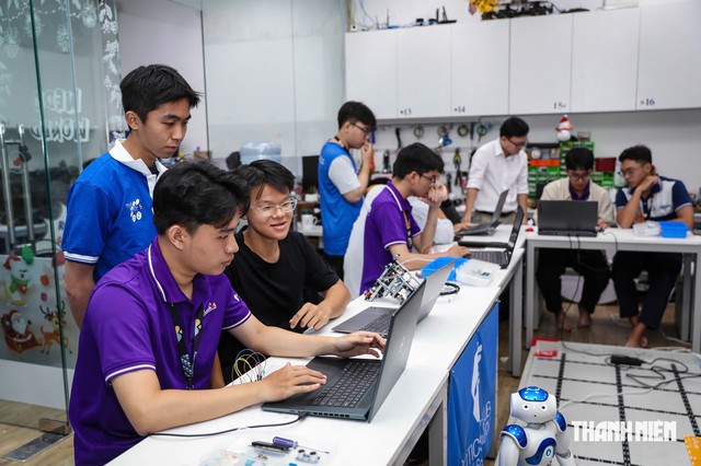  Nhu cầu nhân lực 3-5 năm tới ra sao?  - Ảnh 1.
