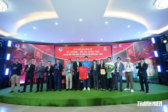 SABECO v&agrave; VFF gia hạn hợp t&aacute;c chiến lược giai đoạn 2026 - 2029  - Ảnh 1.