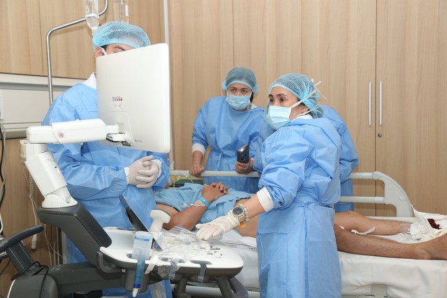 Lần đầu ti&ecirc;n gh&eacute;p dương vật từ người cho chết n&atilde;o  - Ảnh 1.
