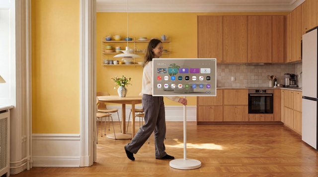 Trải nghiệm giải tr&iacute; tự do kh&ocirc;ng giới hạn c&ugrave;ng LG StanbyME 2 Max - Ảnh 2.