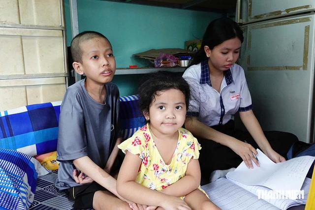Nữ sinh ngh&egrave;o ch&ocirc;ng ch&ecirc;nh ước mơ v&agrave;o đại học, mong được gi&uacute;p đỡ - Ảnh 3.