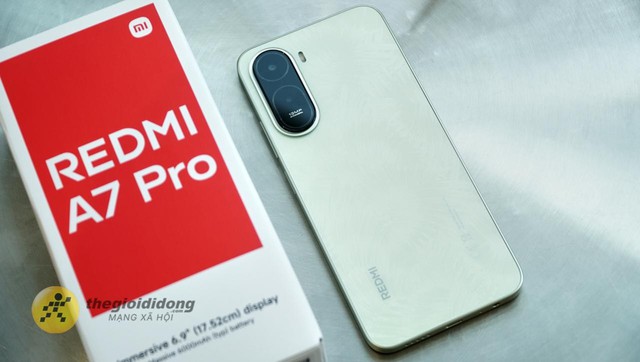 Xiaomi Redmi A7 ra mắt: Gi&aacute; rẻ, ph&ugrave; hợp với học sinh, t&agrave;i xế c&ocirc;ng nghệ - Ảnh 1.