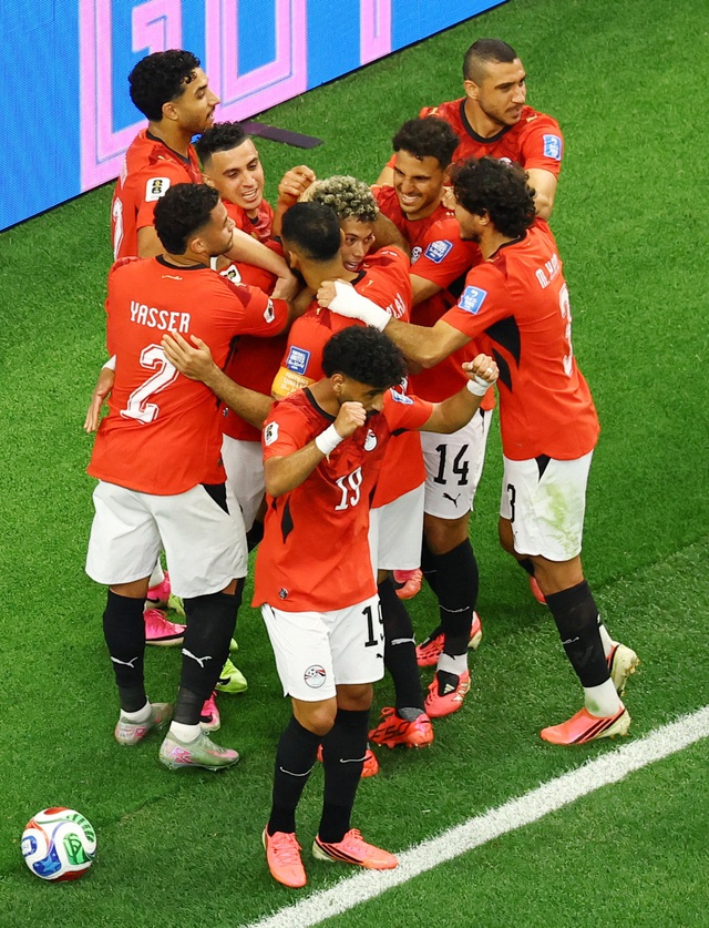 Kết quả World Cup 2026 hôm nay: Xác định những tấm vé cuối vào vòng 16 đội- Ảnh 2.