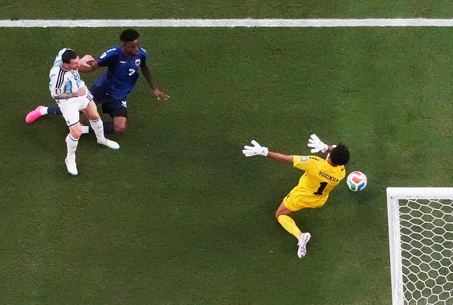 Nóng: Messi ghi bàn như thói quen, phá 4 kỷ lục siêu khó ở World Cup- Ảnh 1.