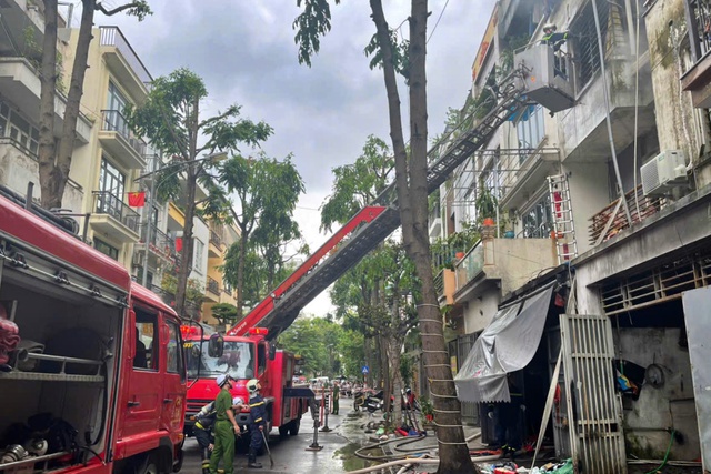 Hà Nội: Cháy nhà liền kề ở khu đô thị Văn Phú, 2 người tử vong- Ảnh 1.