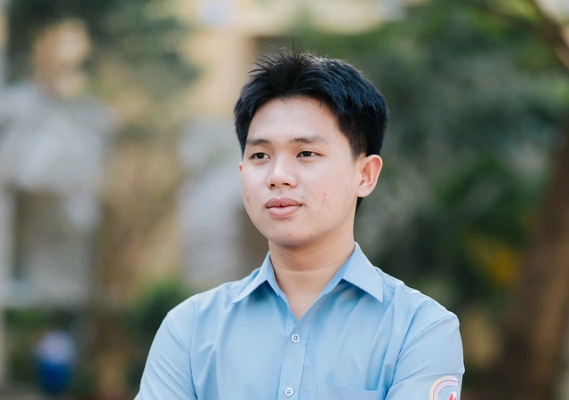 C&aacute;c nam sinh phố n&uacute;i chia sẻ b&iacute; quyết đạt 2 điểm 10 - Ảnh 1.