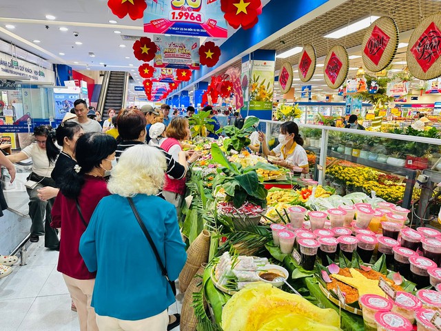 Saigon Co.op mở lễ hội Việt - khám phá sản vật vùng miền - Ảnh 2.