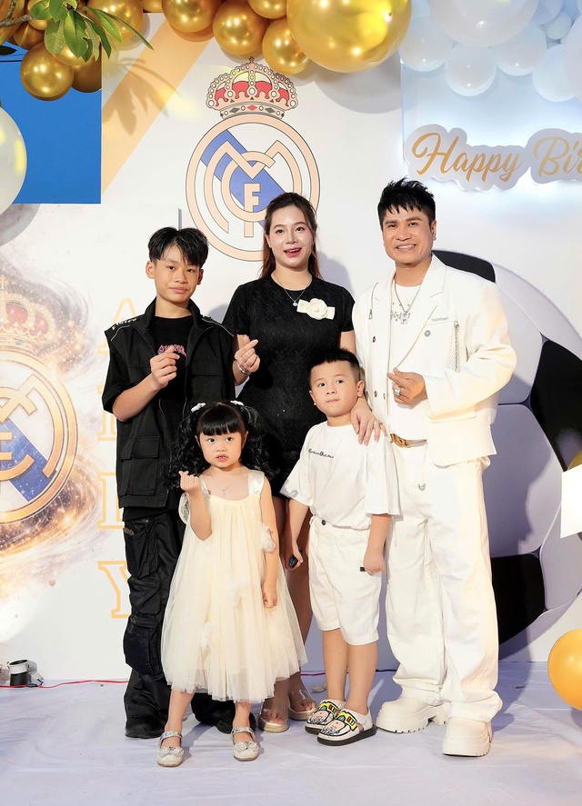 Cuộc sống 'vua nhạc sàn' Lương Gia Huy sau khi lấy vợ hai- Ảnh 2.