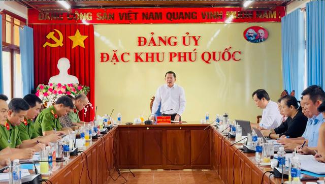 Ông Đinh Văn Nơi yêu cầu không né tránh tiếp dân- Ảnh 1.