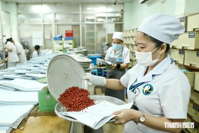 Lương y, bài thuốc gia truyền trong chiến lược phát triển y học cổ truyền VN- Ảnh 2.
