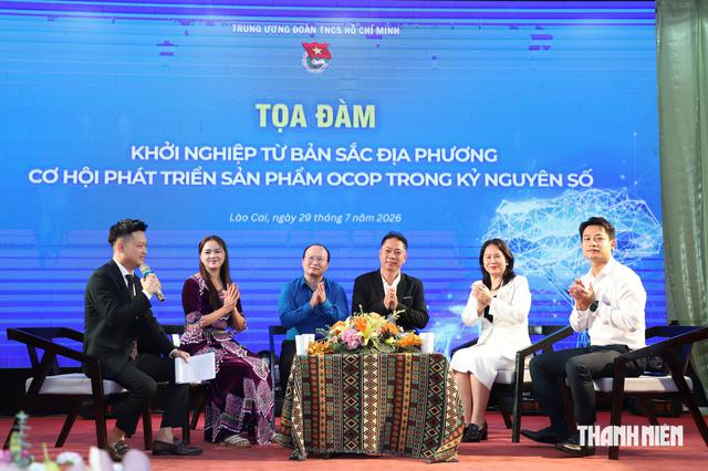 'Tinh thần y&ecirc;u nước h&ocirc;m nay l&agrave; d&aacute;m lựa chọn con đường đổi mới s&aacute;ng tạo'- Ảnh 4.