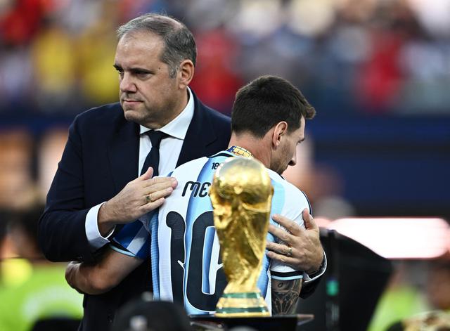 CONCACAF nối gót UEFA phản đối FIFA, lộ đối thủ sắp tranh cử cùng Chủ tịch Infantino- Ảnh 1.