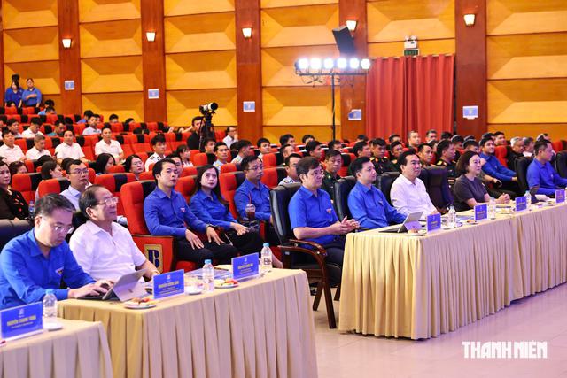 Đổi mới mạnh mẽ c&ocirc;ng t&aacute;c tuy&ecirc;n truyền, x&acirc;y dựng Đo&agrave;n theo hướng hiện đại- Ảnh 2.