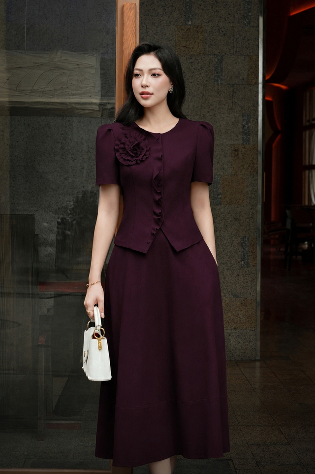 Mặc màu trầm chuẩn phong cách quiet luxury- Ảnh 8.