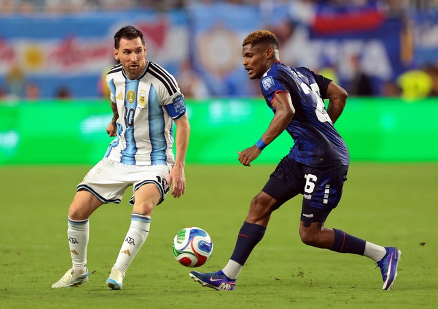 Thắng Cabo Verde, HLV Scaloni vẫn than: ‘Argentina bị vắt kiệt sức, nhiều cầu thủ còn chuột rút’- Ảnh 2.