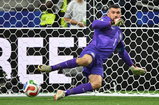 Bí mật trên chấm 11 m World Cup: Vì sao sút càng vội càng dễ hỏng?- Ảnh 4.
