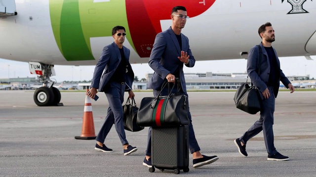 Cristiano Ronaldo bị chấm 0 điểm với trang phục xuất hiện tại World Cup 2026 - Ảnh 1.