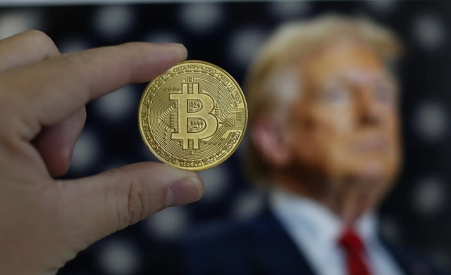 Gi&aacute; Bitcoin h&ocirc;m nay 4.7.2026: &Ocirc;ng Trump n&oacute;i g&igrave; về 'm&oacute;n hời tiền số' hơn tỉ USD?
