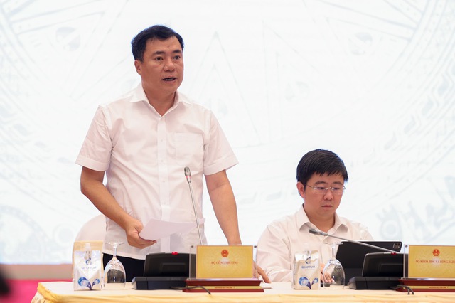Bộ Công thương nói gì về việc 'xăng dầu giảm, giá hàng hóa không giảm theo'?- Ảnh 1.