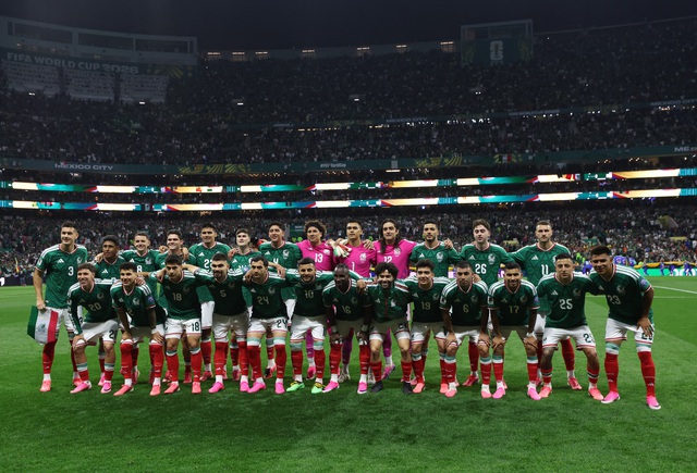 FIFA cập nhật lịch thi đấu mới nhất Mexico vs Anh, tr&ecirc;n s&acirc;n 'B&agrave;n tay Ch&uacute;a' của Maradona- Ảnh 1.