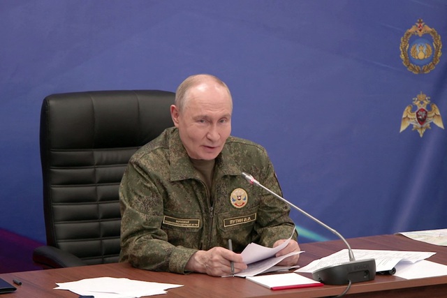 Nga tuy&ecirc;n bố kiểm so&aacute;t th&agrave;nh tr&igrave; của Ukraine, &ocirc;ng Putin ph&aacute;t th&ocirc;ng điệp mới - Ảnh 1.