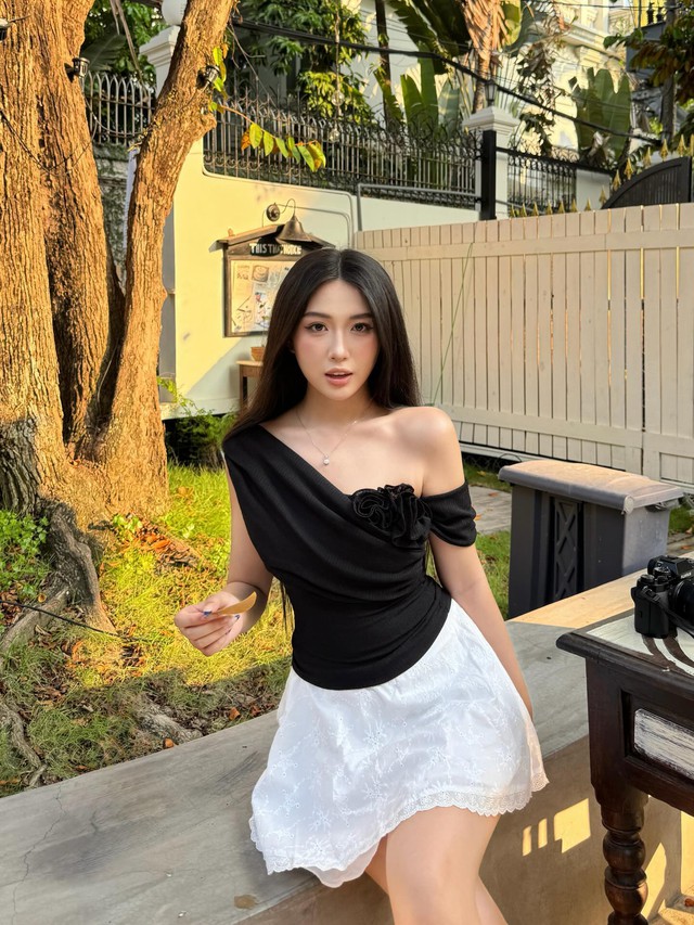 Chân váy trắng, món đồ tưởng đơn giản nhưng nâng tầm phong cách đầy tinh tế- Ảnh 3.