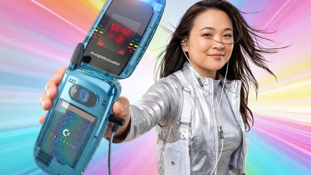 Chiếc điện thoại gập độc lạ đang khiến Gen Z m&ecirc; mẩn - Ảnh 1.