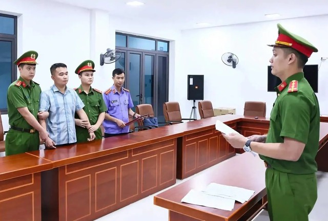 2 thư ký điểm thi bị khởi tố: 'Lỗ hổng' trong quy chế- Ảnh 1.