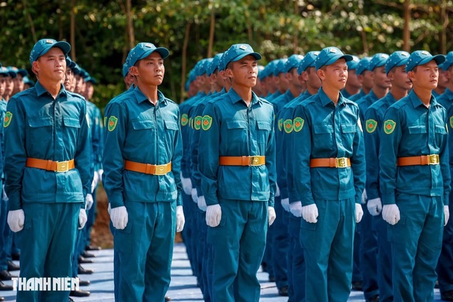 Bộ Quốc phòng trả lời kiến nghị hạn chế kiêm nhiệm tại Ban chỉ huy quân sự cấp xã- Ảnh 1.