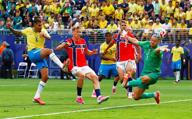 Thủ môn vô danh của Na Uy khiến Brazil và Neymar 'khóc hận': Anh là ai?- Ảnh 2.
