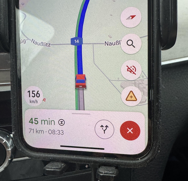 Vì sao biểu tượng chữ 'Z' bất ngờ xuất hiện khi định vị bằng Google Maps? - Ảnh 1.