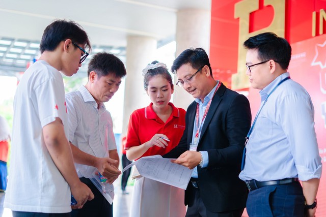 Trường đại học Quốc tế Hồng Bàng công bố điểm sàn xét tuyển 2026 - Ảnh 1.