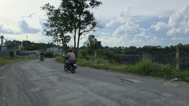 ‘Tử thần’ rình rập mỗi ngày ở mỏ đá Hóa An- Ảnh 5.