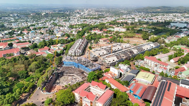 Điều gì giúp tuyến phố thương mại tại lõi huyết mạch Ban Mê sớm thành hình? - Ảnh 5.
